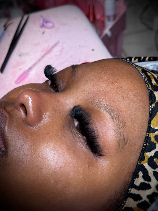 A Guide to Mink Lash Care: Tips for Long-Lasting Beauty